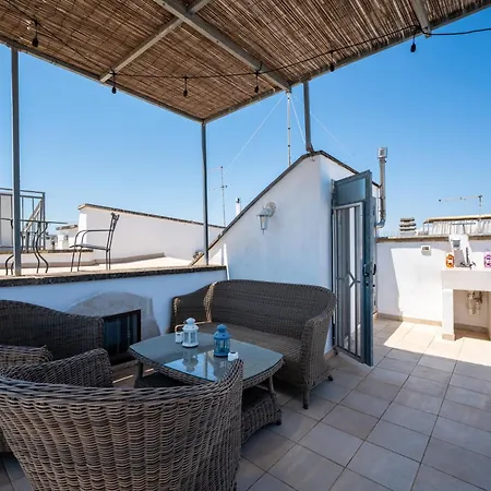 Dimora Degli Archi - Elegante Con 2 Terrazzi Дом отдыха *