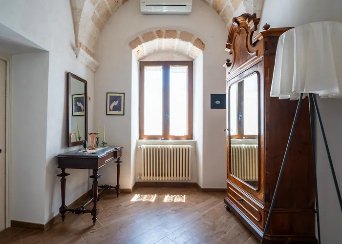 Dimora Degli Archi - Elegante Con 2 Terrazzi 오스투니