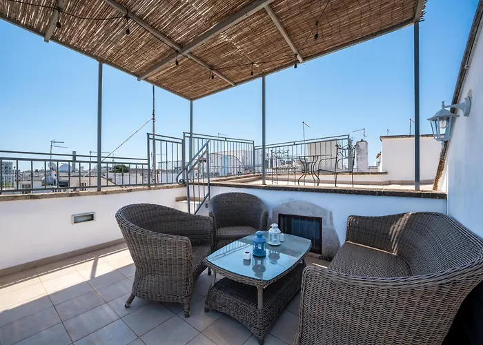 Dimora Degli Archi - Elegante Con 2 Terrazzi 펜션